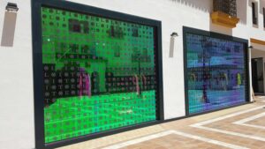 Kleur veranderende raamfolie