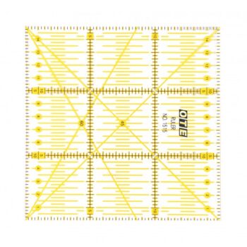 Olfa® Quiltliniaal 15 x 15 cm